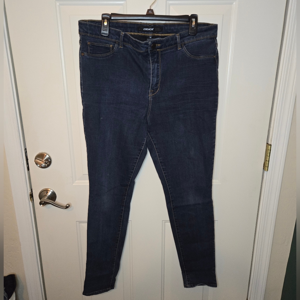 Jordache Super Skinny Straight Leg